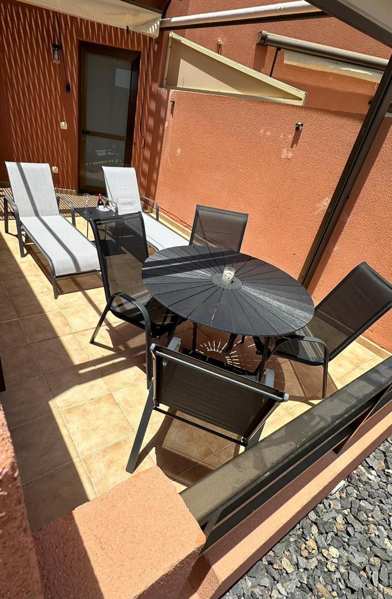 Appartement One Bed In With Sea Views K120